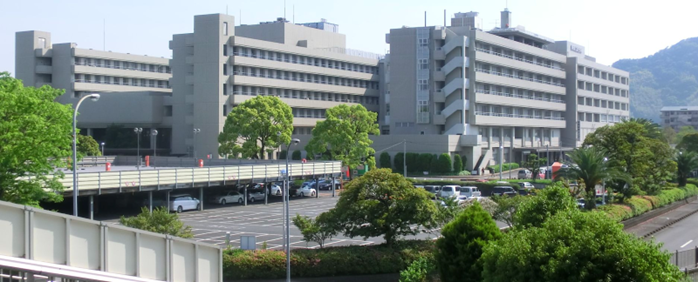 静岡県立総合病院.